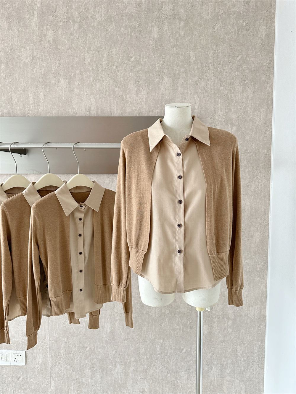 Autumn New Korean Style Ins Trendy Casual Turn-Down Collar Spliced Fake Two-Piece Knit Cardigan
