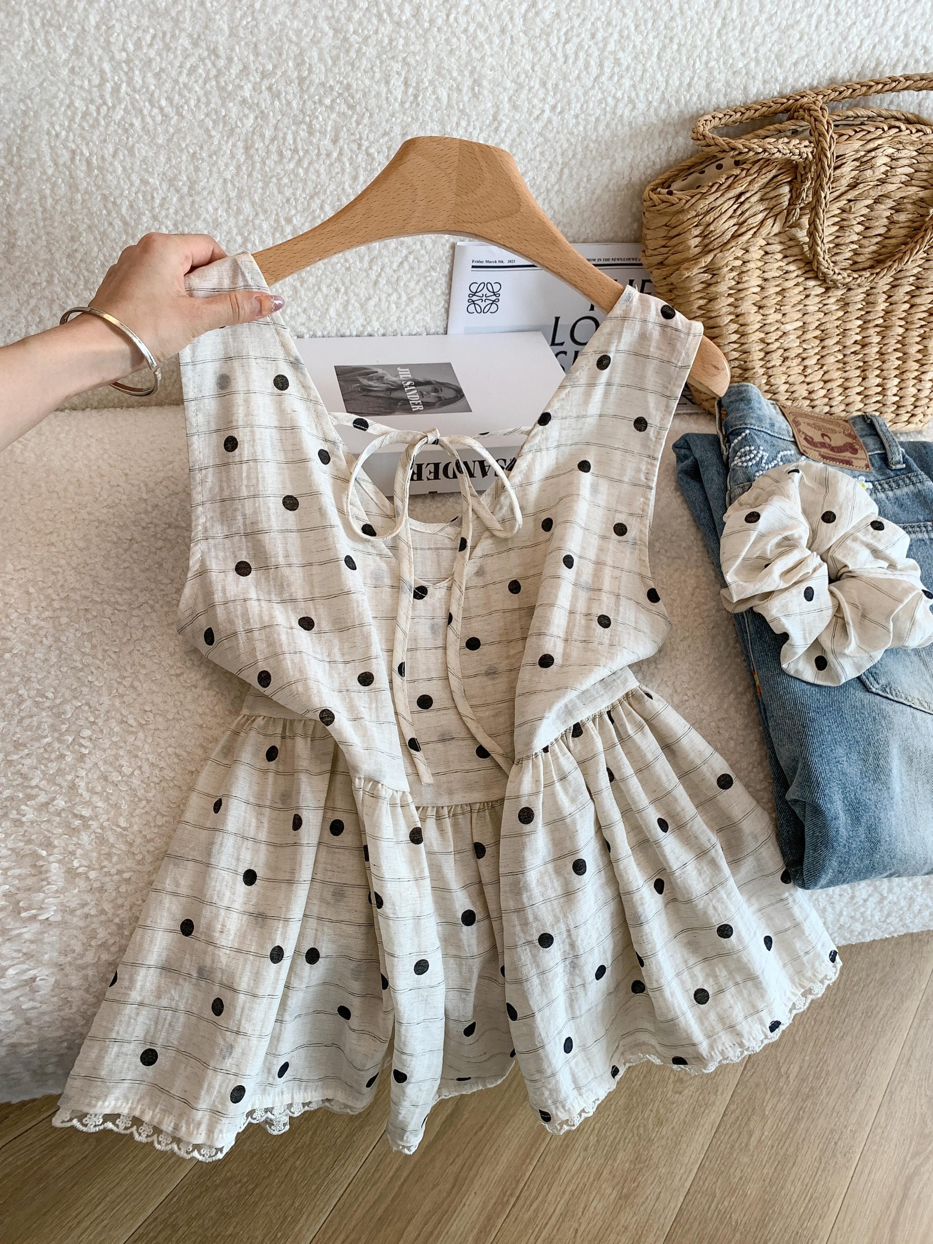 Polka Dot V-Neck Cami Top Women Summer Ruffle Babydoll Shirt with Hair Tie - Style fe4ee5