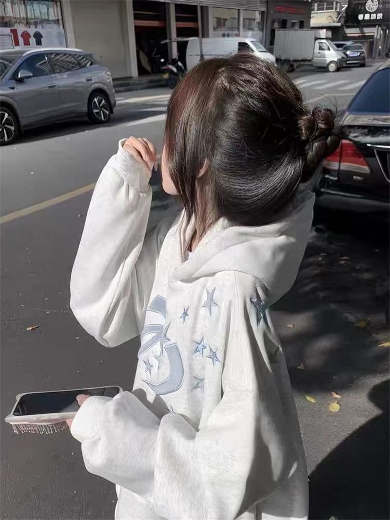 Women's Embroidered Loose Fleece-Lined Cotton Sweatshirt M-2XL